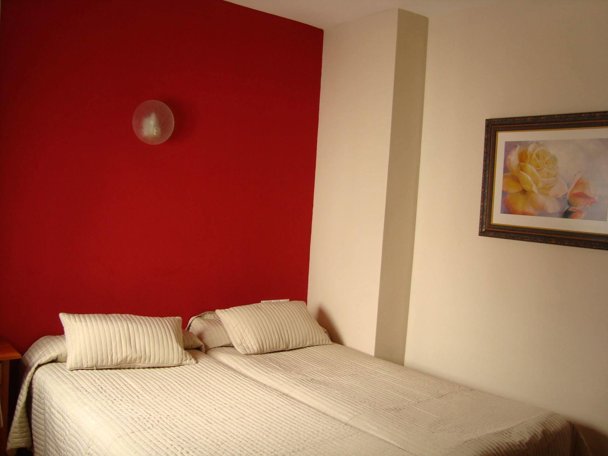 Hotel Marbella Fuengirola Kültér fotó