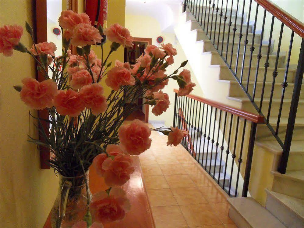 Hotel Marbella Fuengirola Kültér fotó